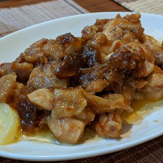 電子レンジで簡単♪鶏肉とじゃがいものピリ辛蒸し